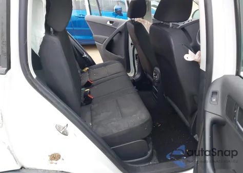 2017 Volkswagen Tiguan 2.0T/2.0T S z USA, uszkodzony, nr VIN WVGAV7AXXHK049454